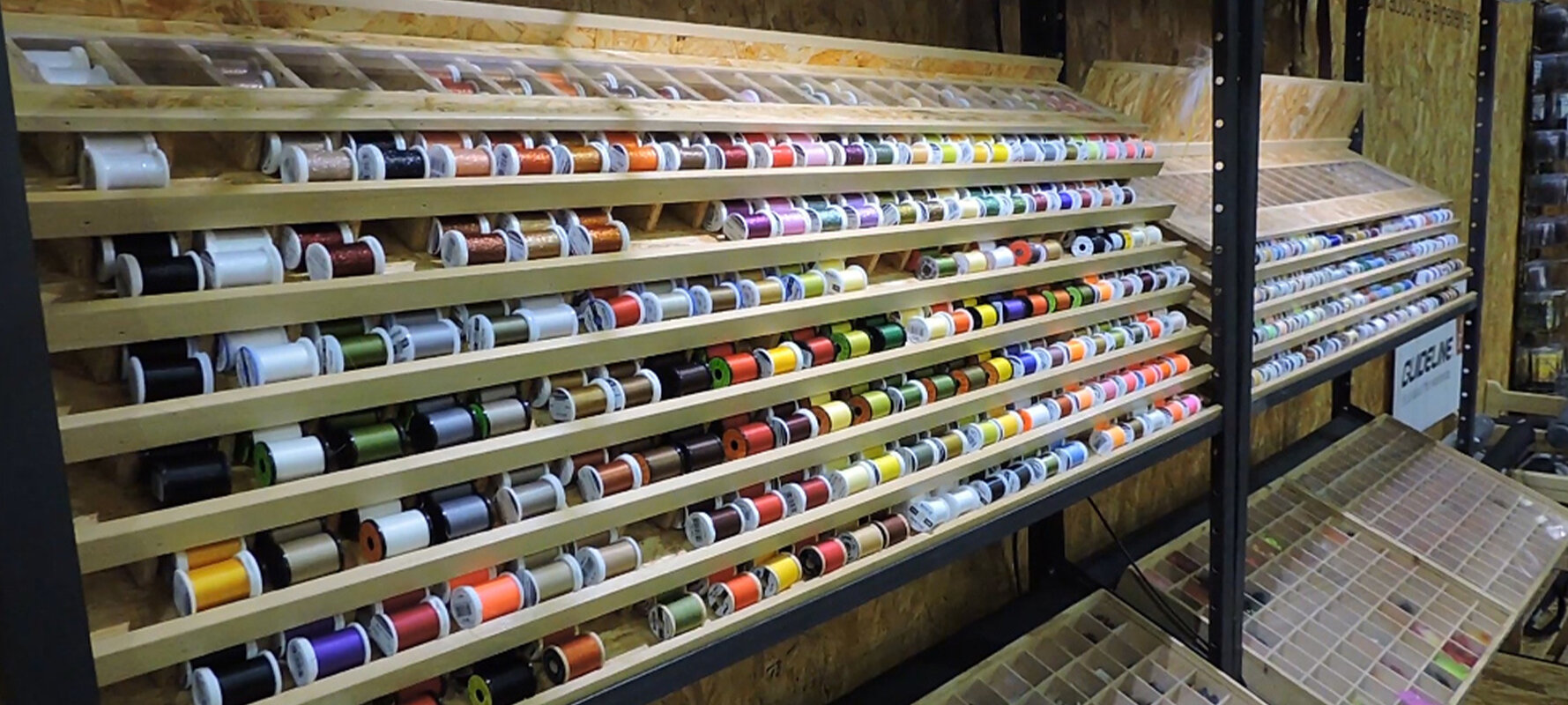 The Fly Center Shop